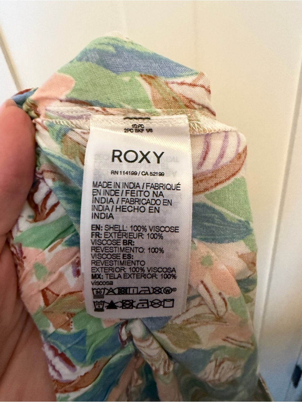 Roxy Midnight Avenue Beach Wide-Leg
Pant 100% Viscose Tropical Pull on Size M - Picture 8 of 11
